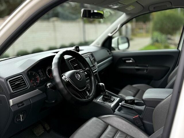 Белый Фольксваген Амарок, объемом двигателя 2 л и пробегом 235 тыс. км за 28000 $, фото 4 на Automoto.ua