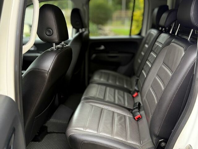 Белый Фольксваген Амарок, объемом двигателя 2 л и пробегом 235 тыс. км за 28000 $, фото 5 на Automoto.ua