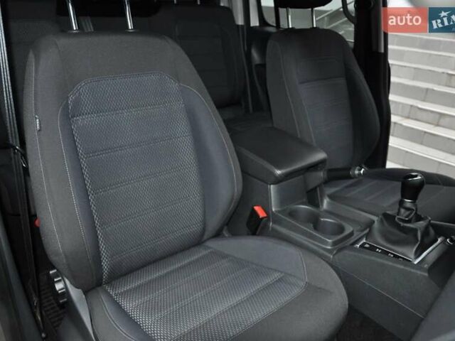 Фольксваген Амарок 2017 в Одессе на Automoto.ua Бежевый Фольксваген Амарок, объемом двигателя 1.97 л и пробегом 297 тыс. км за 22000 $, фото 22 на Automoto.ua