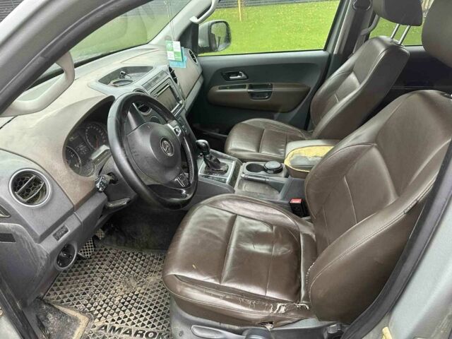 Бежевый Фольксваген Амарок, объемом двигателя 2 л и пробегом 195 тыс. км за 8800 $, фото 2 на Automoto.ua