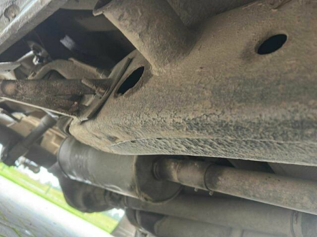 Бежевый Фольксваген Амарок, объемом двигателя 2 л и пробегом 195 тыс. км за 8800 $, фото 3 на Automoto.ua