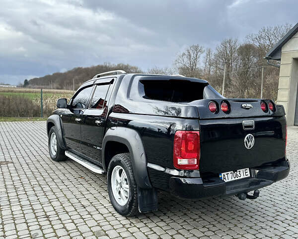 Черный Фольксваген Амарок, объемом двигателя 1.97 л и пробегом 241 тыс. км за 14000 $, фото 7 на Automoto.ua