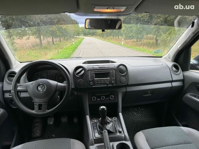 Чорний Фольксваген Амарок, об'ємом двигуна 2 л та пробігом 240 тис. км за 3000 $, фото 4 на Automoto.ua