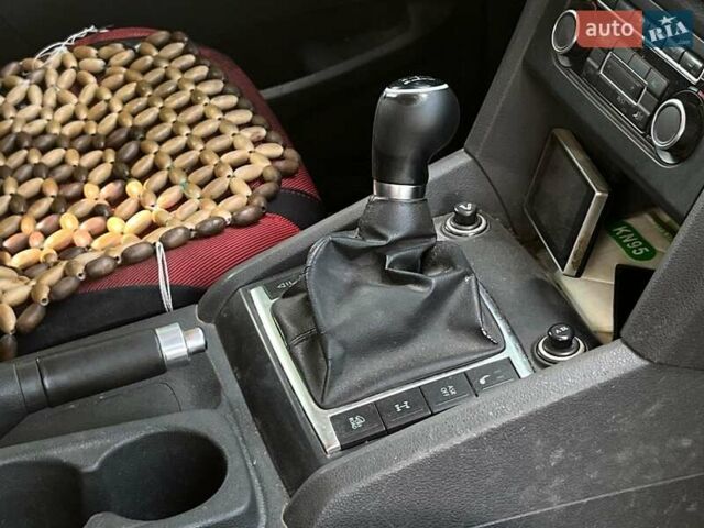 Черный Фольксваген Амарок, объемом двигателя 2 л и пробегом 217 тыс. км за 14690 $, фото 26 на Automoto.ua