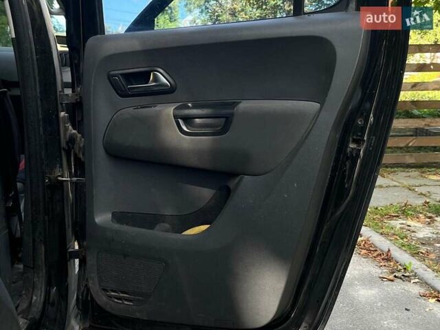 Черный Фольксваген Амарок, объемом двигателя 2 л и пробегом 217 тыс. км за 14690 $, фото 30 на Automoto.ua