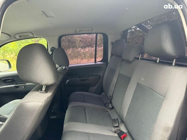 Чорний Фольксваген Амарок, об'ємом двигуна 2 л та пробігом 240 тис. км за 3000 $, фото 5 на Automoto.ua