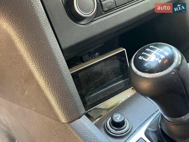 Черный Фольксваген Амарок, объемом двигателя 2 л и пробегом 217 тыс. км за 14690 $, фото 23 на Automoto.ua