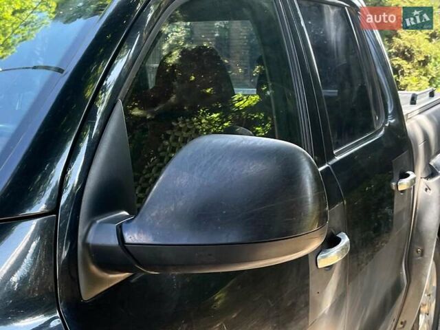 Черный Фольксваген Амарок, объемом двигателя 2 л и пробегом 217 тыс. км за 14690 $, фото 13 на Automoto.ua