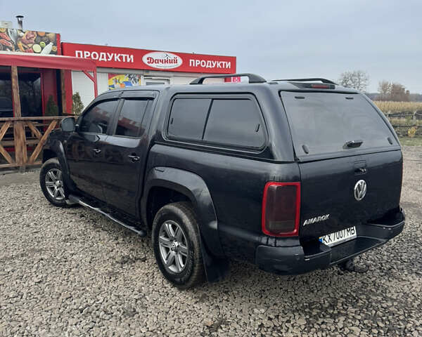 Черный Фольксваген Амарок, объемом двигателя 2 л и пробегом 250 тыс. км за 14900 $, фото 6 на Automoto.ua
