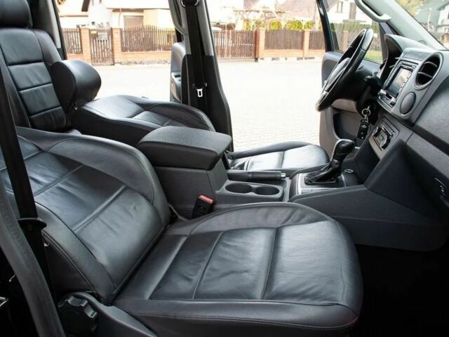 Черный Фольксваген Амарок, объемом двигателя 2 л и пробегом 153 тыс. км за 4725 $, фото 5 на Automoto.ua