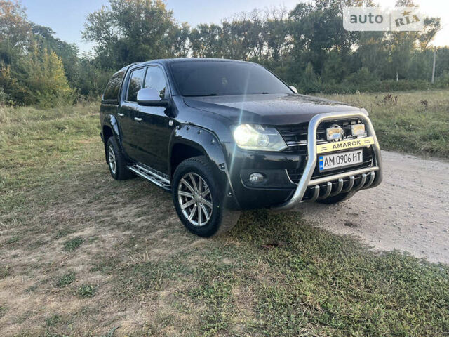 Черный Фольксваген Амарок, объемом двигателя 1.97 л и пробегом 299 тыс. км за 19999 $, фото 3 на Automoto.ua