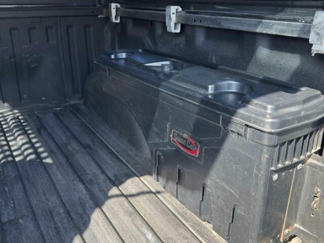 Черный Фольксваген Амарок, объемом двигателя 2 л и пробегом 420 тыс. км за 18000 $, фото 14 на Automoto.ua