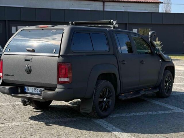 Черный Фольксваген Амарок, объемом двигателя 2 л и пробегом 420 тыс. км за 18000 $, фото 3 на Automoto.ua