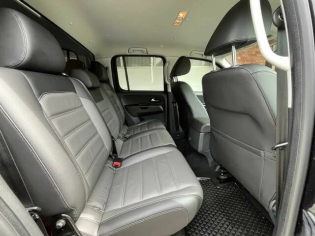 Черный Фольксваген Амарок, объемом двигателя 3 л и пробегом 35 тыс. км за 10000 $, фото 9 на Automoto.ua