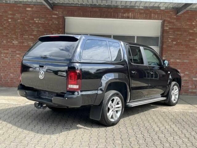 Черный Фольксваген Амарок, объемом двигателя 3 л и пробегом 35 тыс. км за 10000 $, фото 4 на Automoto.ua