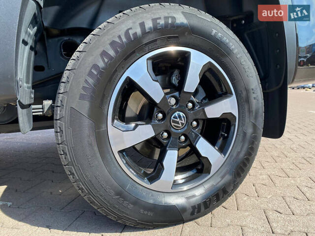 Черный Фольксваген Амарок, объемом двигателя 3 л и пробегом 42 тыс. км за 65000 $, фото 39 на Automoto.ua