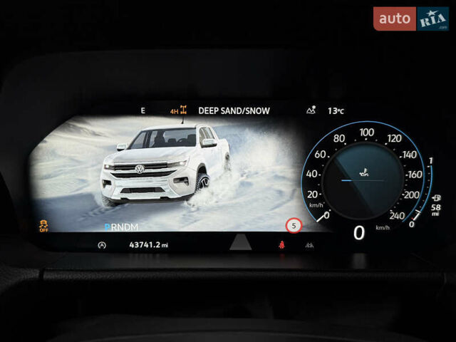 Черный Фольксваген Амарок, объемом двигателя 3 л и пробегом 42 тыс. км за 65000 $, фото 25 на Automoto.ua