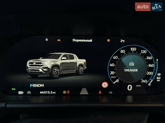 Черный Фольксваген Амарок, объемом двигателя 3 л и пробегом 44 тыс. км за 59900 $, фото 24 на Automoto.ua