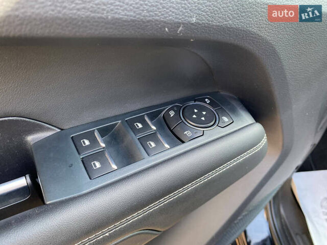 Черный Фольксваген Амарок, объемом двигателя 3 л и пробегом 44 тыс. км за 59900 $, фото 34 на Automoto.ua