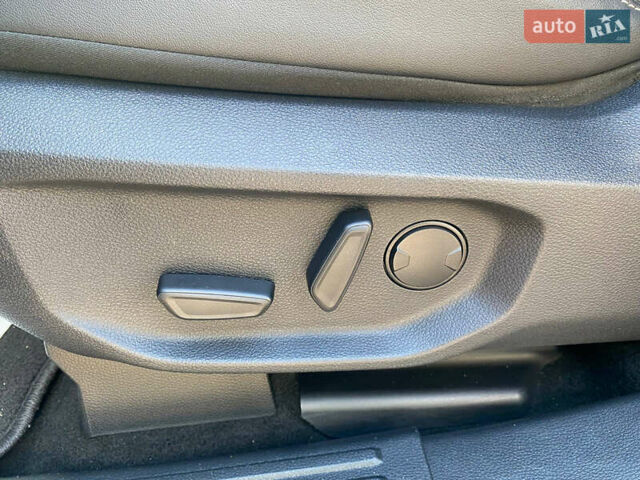 Черный Фольксваген Амарок, объемом двигателя 3 л и пробегом 42 тыс. км за 65000 $, фото 36 на Automoto.ua