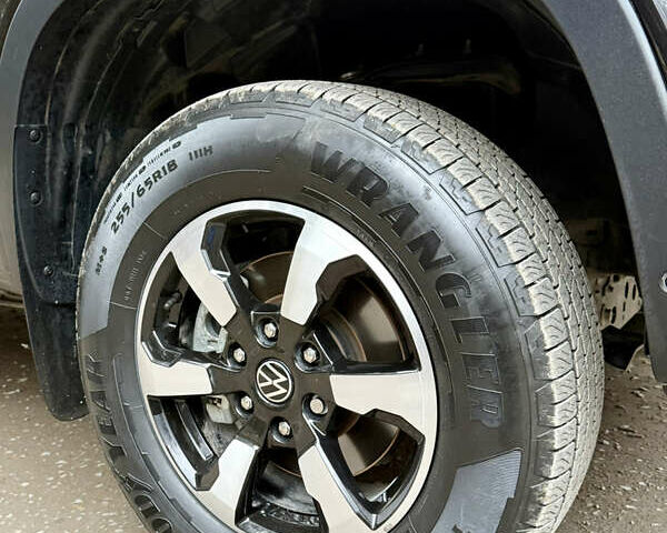 Чорний Фольксваген Амарок, об'ємом двигуна 3 л та пробігом 55 тис. км за 60000 $, фото 15 на Automoto.ua