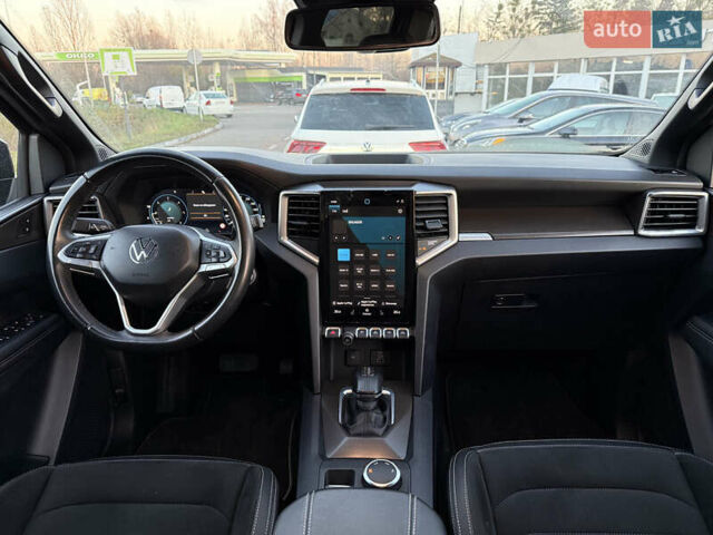 Черный Фольксваген Амарок, объемом двигателя 3 л и пробегом 44 тыс. км за 59900 $, фото 12 на Automoto.ua