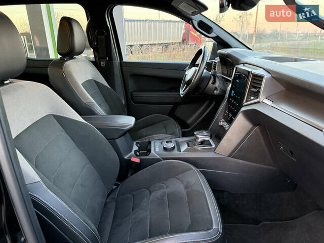 Черный Фольксваген Амарок, объемом двигателя 3 л и пробегом 44 тыс. км за 59900 $, фото 9 на Automoto.ua