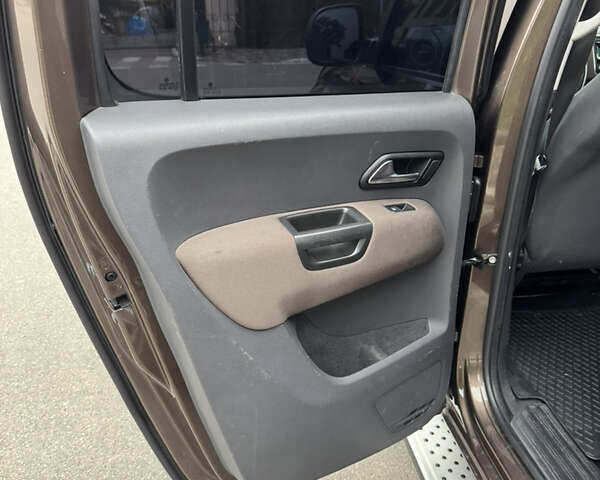 Коричневый Фольксваген Амарок, объемом двигателя 1.97 л и пробегом 169 тыс. км за 16700 $, фото 17 на Automoto.ua