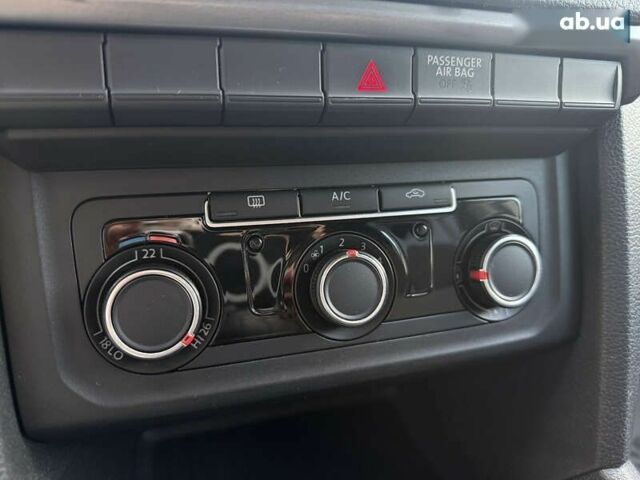 Фольксваген Амарок, об'ємом двигуна 2 л та пробігом 139 тис. км за 22900 $, фото 15 на Automoto.ua