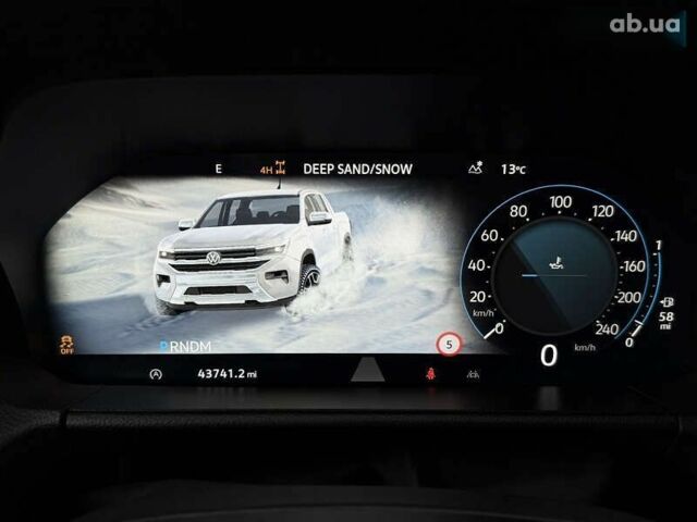 Фольксваген Амарок, об'ємом двигуна 3 л та пробігом 42 тис. км за 65000 $, фото 25 на Automoto.ua