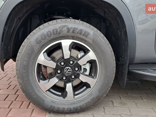 Фольксваген Амарок, объемом двигателя 2 л и пробегом 0 тыс. км за 63000 $, фото 24 на Automoto.ua