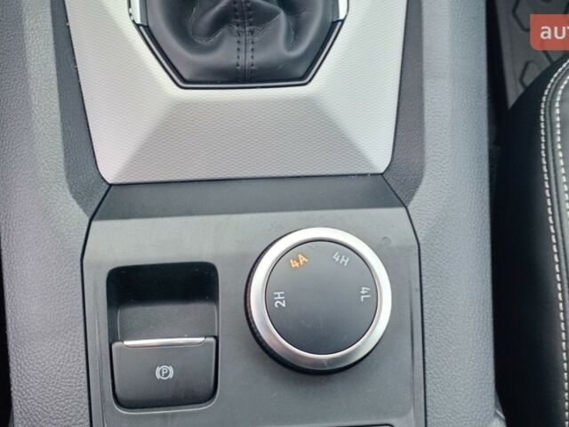 Фольксваген Амарок, объемом двигателя 2 л и пробегом 0 тыс. км за 63000 $, фото 17 на Automoto.ua