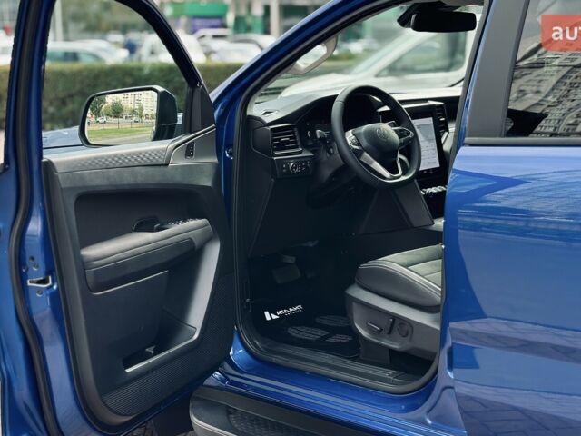 Фольксваген Амарок, об'ємом двигуна 2 л та пробігом 0 тис. км за 64887 $, фото 32 на Automoto.ua