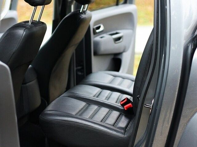 Серый Фольксваген Амарок, объемом двигателя 2.5 л и пробегом 178 тыс. км за 6250 $, фото 13 на Automoto.ua