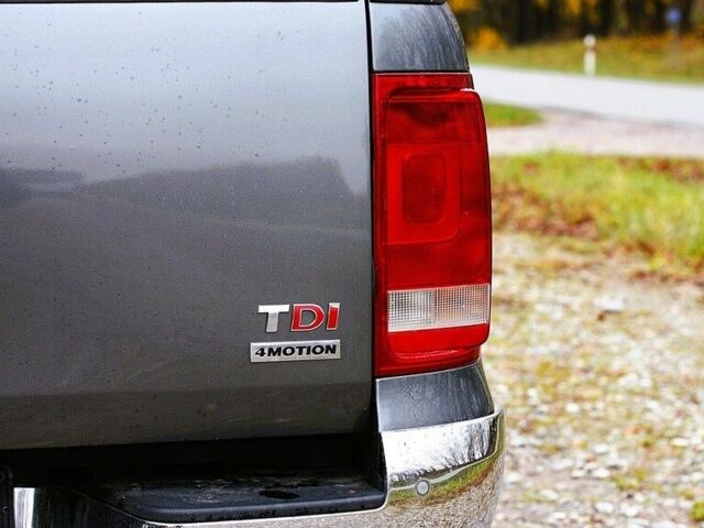 Серый Фольксваген Амарок, объемом двигателя 2.5 л и пробегом 178 тыс. км за 6250 $, фото 10 на Automoto.ua