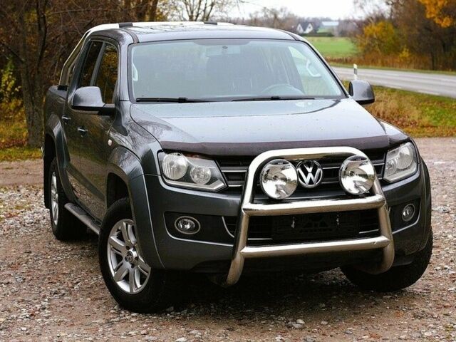 Серый Фольксваген Амарок, объемом двигателя 2.5 л и пробегом 178 тыс. км за 6250 $, фото 5 на Automoto.ua