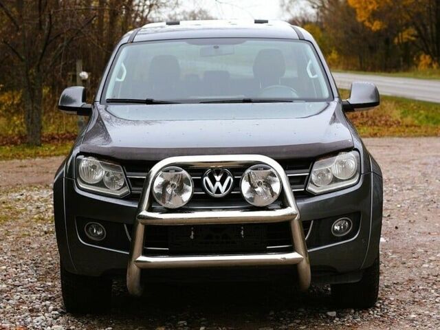 Серый Фольксваген Амарок, объемом двигателя 2.5 л и пробегом 178 тыс. км за 6250 $, фото 3 на Automoto.ua