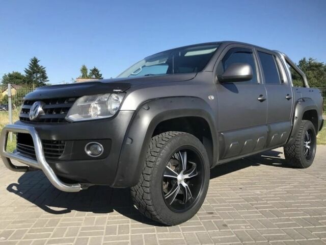 Серый Фольксваген Амарок, объемом двигателя 2 л и пробегом 320 тыс. км за 4300 $, фото 3 на Automoto.ua