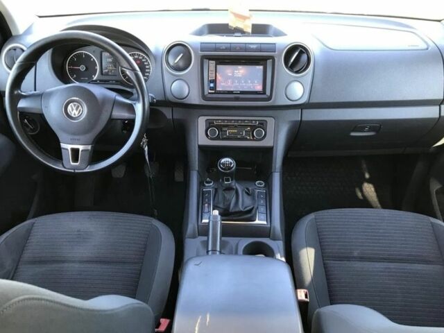 Серый Фольксваген Амарок, объемом двигателя 2 л и пробегом 320 тыс. км за 4300 $, фото 5 на Automoto.ua