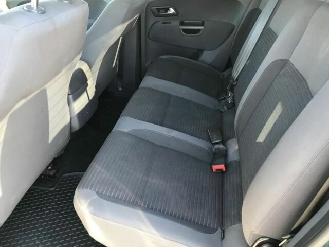 Серый Фольксваген Амарок, объемом двигателя 2 л и пробегом 320 тыс. км за 4300 $, фото 6 на Automoto.ua