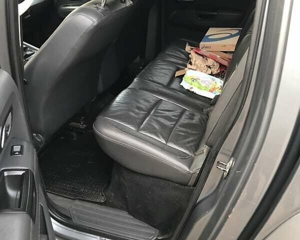 Фольксваген Амарок 2011 в Славянске на Automoto.ua Серый Фольксваген Амарок, объемом двигателя 1.97 л и пробегом 300 тыс. км за 8700 $, фото 11 на Automoto.ua