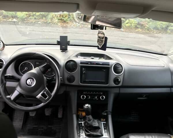 Фольксваген Амарок 2011 в Славянске на Automoto.ua Серый Фольксваген Амарок, объемом двигателя 1.97 л и пробегом 300 тыс. км за 8700 $, фото 9 на Automoto.ua