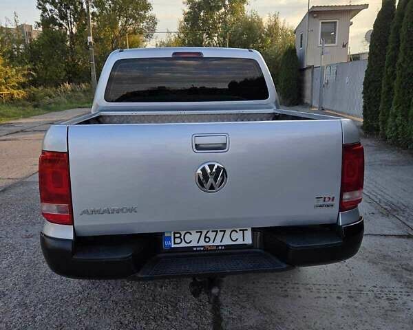 Серый Фольксваген Амарок, объемом двигателя 1.97 л и пробегом 223 тыс. км за 17200 $, фото 15 на Automoto.ua