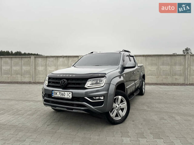 Серый Фольксваген Амарок, объемом двигателя 1.97 л и пробегом 340 тыс. км за 14999 $, фото 10 на Automoto.ua