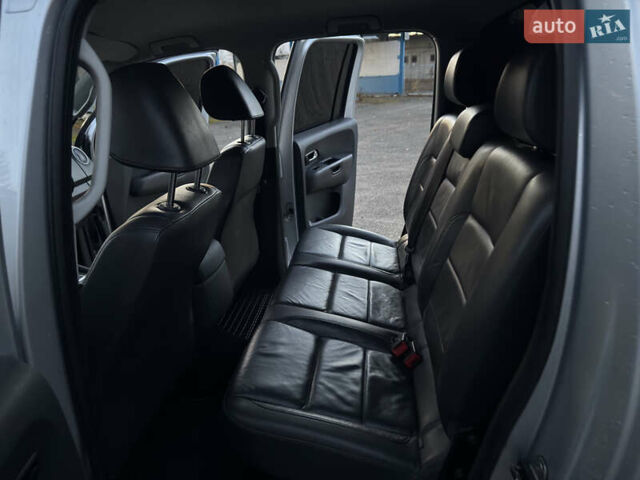 Сірий Фольксваген Амарок, об'ємом двигуна 2 л та пробігом 246 тис. км за 16800 $, фото 46 на Automoto.ua