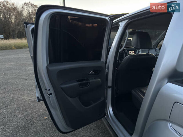 Сірий Фольксваген Амарок, об'ємом двигуна 2 л та пробігом 246 тис. км за 16800 $, фото 36 на Automoto.ua