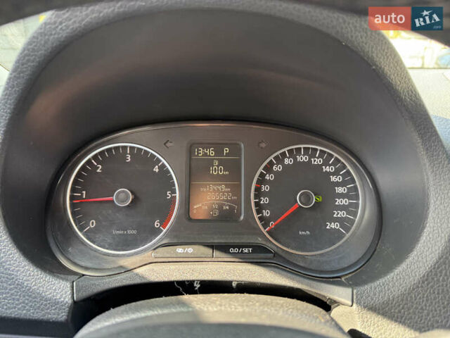 Серый Фольксваген Амарок, объемом двигателя 2 л и пробегом 265 тыс. км за 16700 $, фото 40 на Automoto.ua