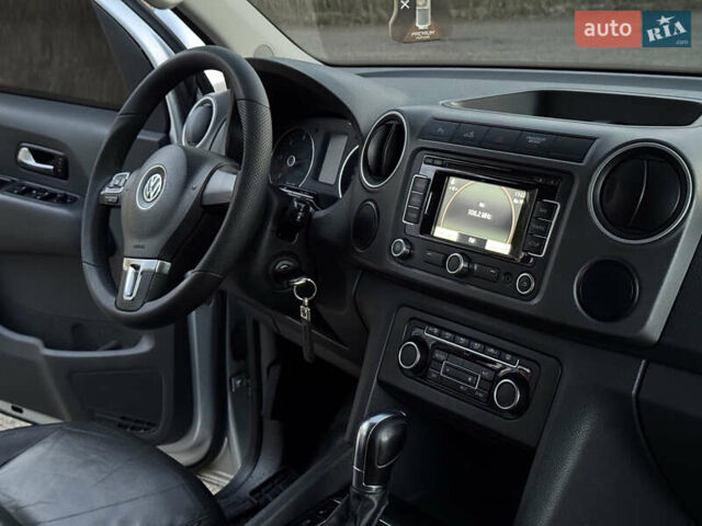 Сірий Фольксваген Амарок, об'ємом двигуна 2 л та пробігом 246 тис. км за 16800 $, фото 47 на Automoto.ua