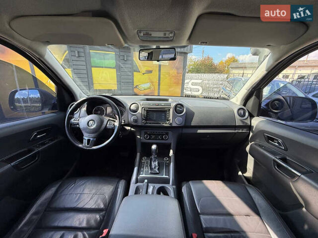 Серый Фольксваген Амарок, объемом двигателя 2 л и пробегом 265 тыс. км за 15999 $, фото 2 на Automoto.ua