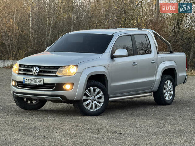 Сірий Фольксваген Амарок, об'ємом двигуна 2 л та пробігом 246 тис. км за 16800 $, фото 1 на Automoto.ua